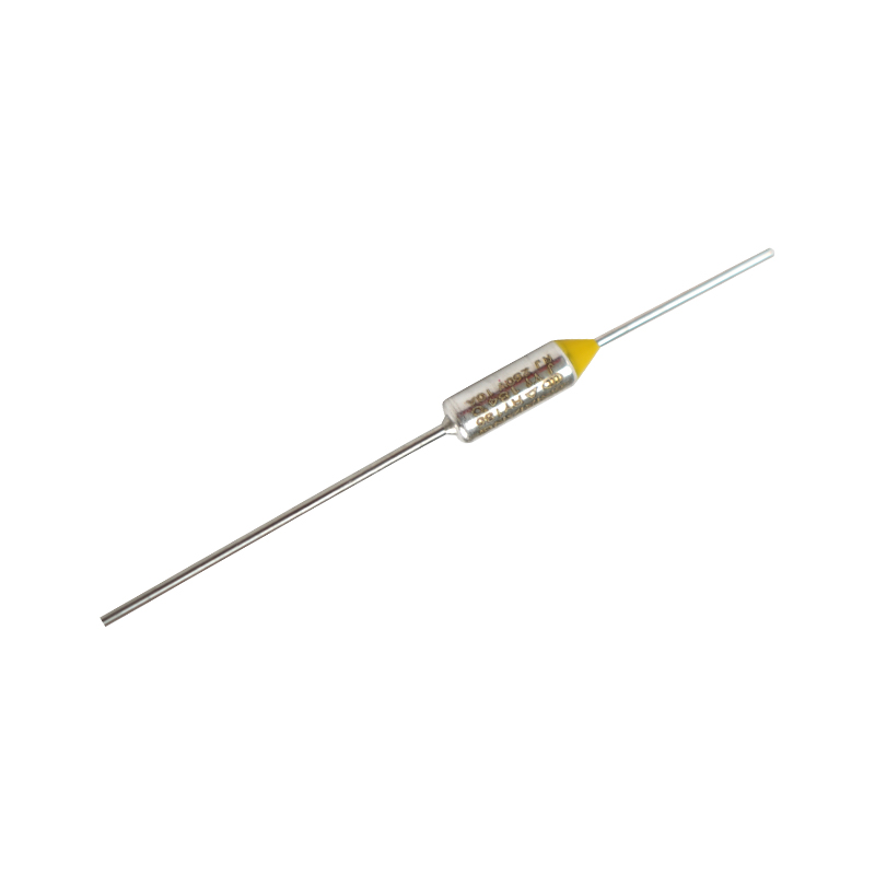 Kertakäyttöinen lämpösulake Kertakäyttöinen ei-palautettava lämpösulake pienten kodinkoneiden sisällä Kertakäyttöinen lämpösulake Kertakäyttöinen ei-palautettava lämpösulake pienten kodinkoneiden sisällä