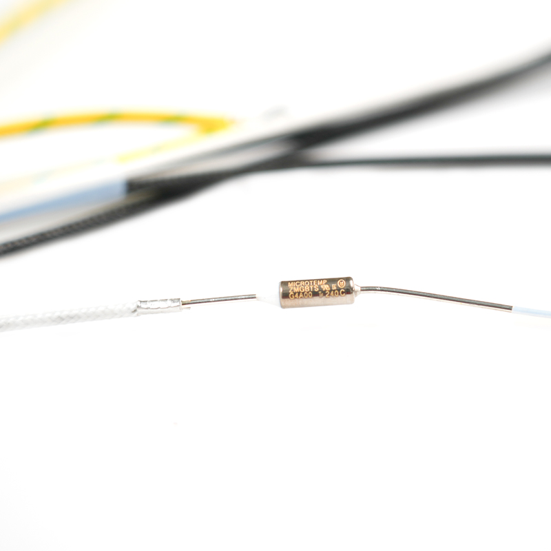 Pölynimurin sisäinen liitäntäjohtosarja Pölynimurin sisäinen liitäntäjohtosarja